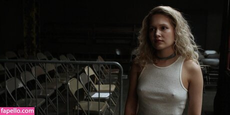 Elizabeth Posey onlyfans lean