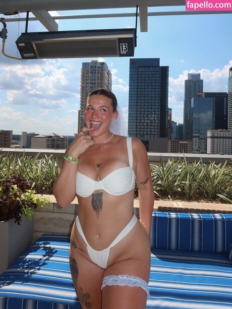 Esther Burden leaks only fans