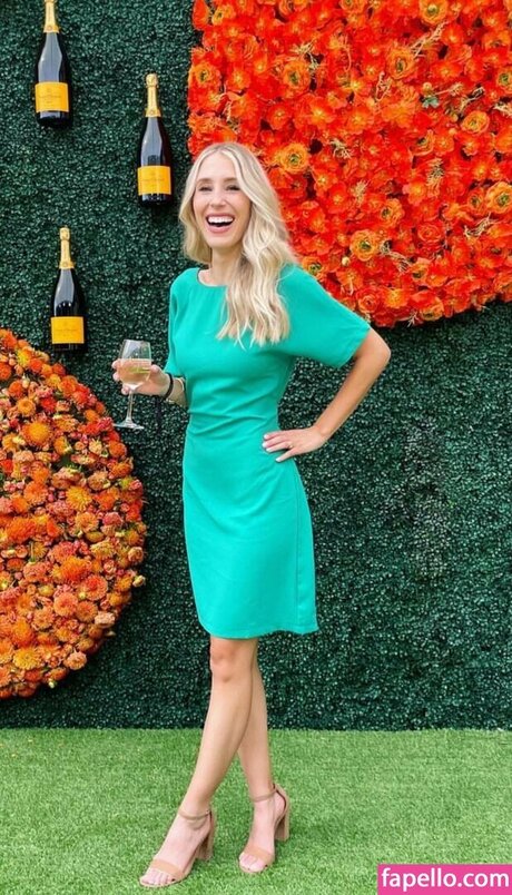 Lisa Gilroy onlyfans leaked tits