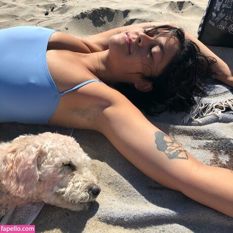 Blu Hunt onlyfans lesk