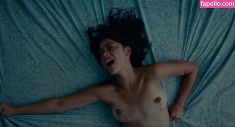 Blu Hunt onlyfans lesk