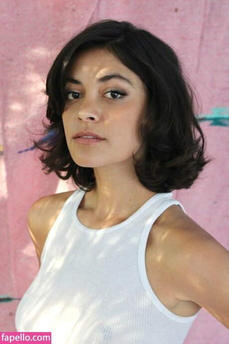 Blu Hunt onlyfans sextape