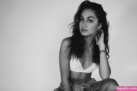 Meg DeLacy nude onlyfans leaked