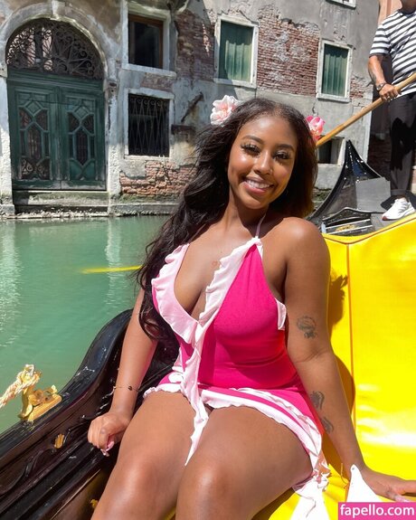 Yungnena onlyfans leaks sex