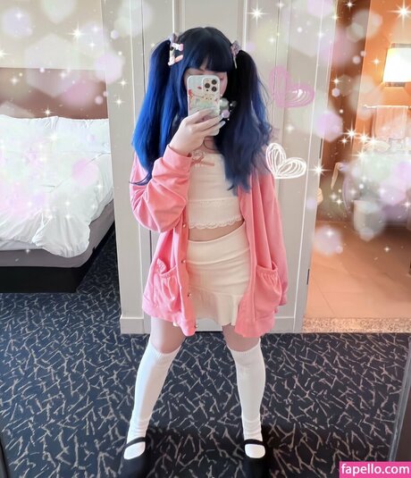 LittleNiiVT feet onlyfans