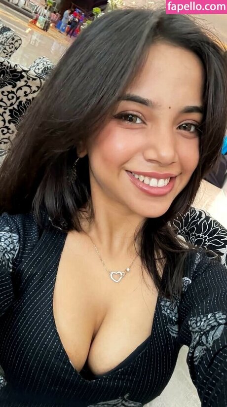 Muskan Karia naked on onlyfans