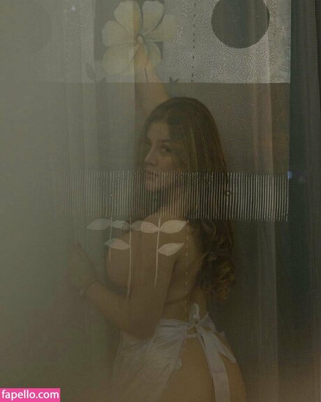 Rena Dyana onlyfans free content