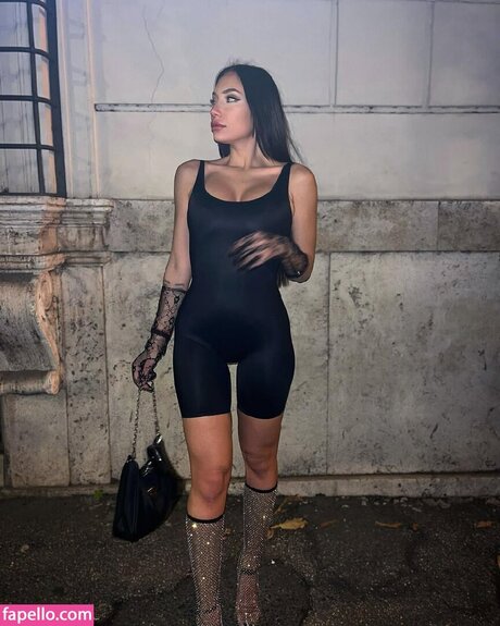 Eleonora Garrioli onlyfans model