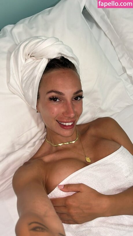 Eleonora Garrioli naked onlyfans