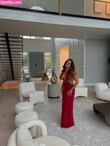 isabella lauren onlyfans model photos