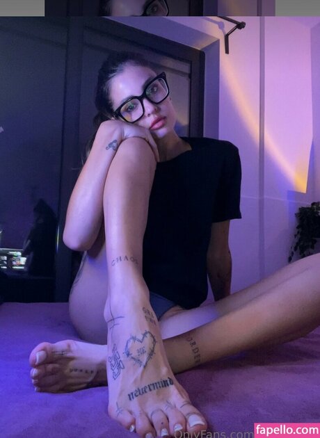 xoroxenne only fans content