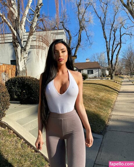 julialynnsandoval onlyfans nude photos