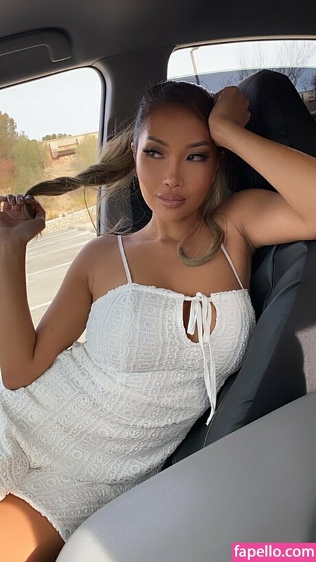 Miss Ria Santos leak onlyfans nude