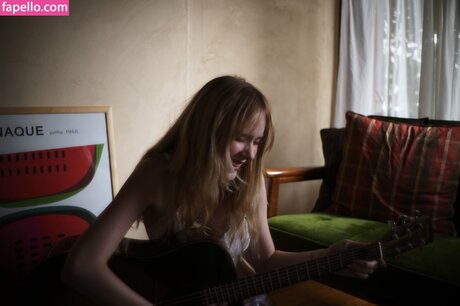 evieleafie leaked onlyfans free