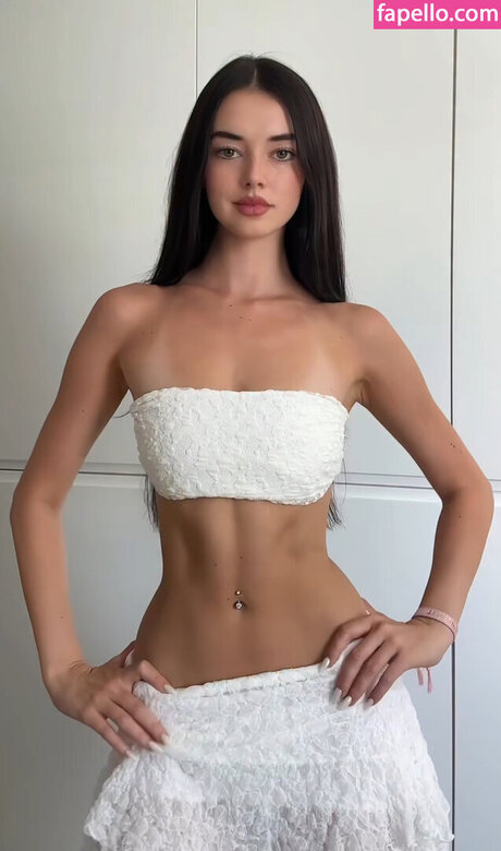 Chanel Soerholt onlyfans nudes