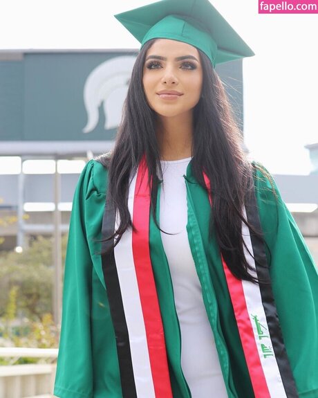 Zenoviajafar free only fans