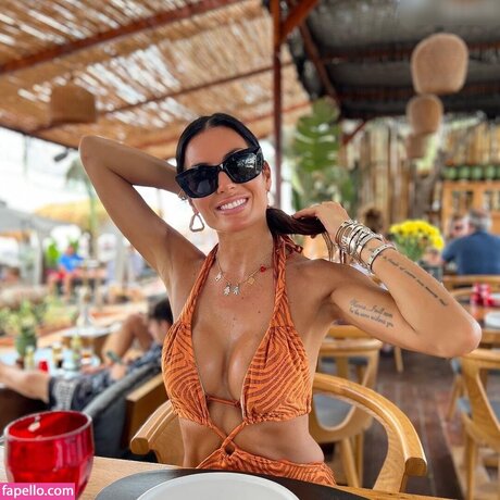 Elisabetta Gregoraci onlyfans desnuda