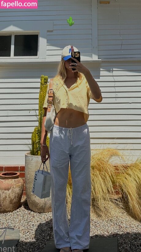 Alexa Blair Robertson onlyfans leaked