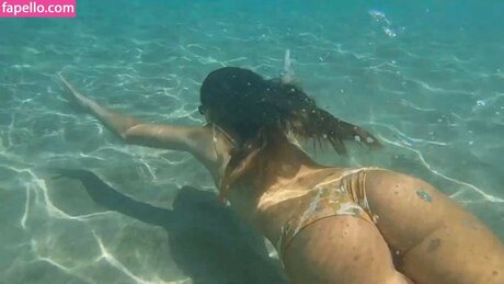 Hannah Meloche onlyfans model photo