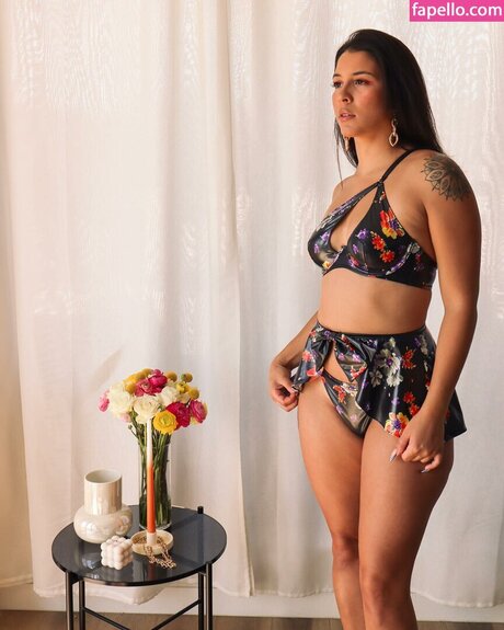 Maleni Cruz onlyfans model