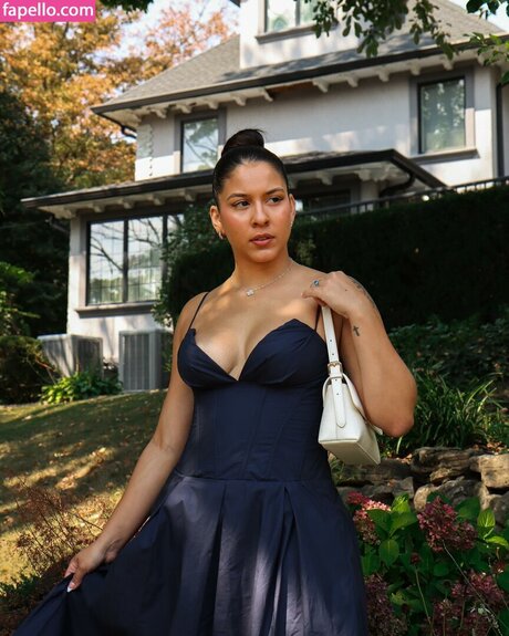 Maleni Cruz onlyfans lean