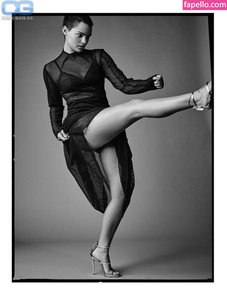 Brianna Hildebrand naked onlyfans