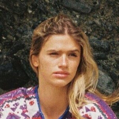 Sarah Hands onlyfans post