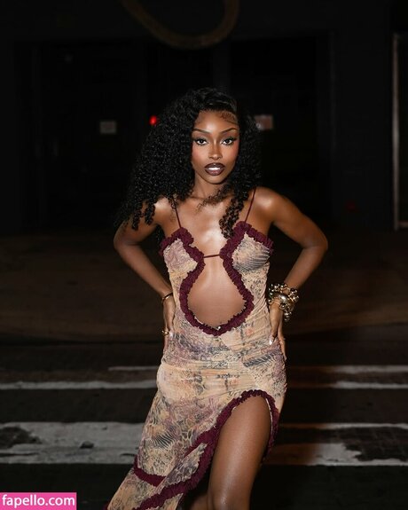 Coco Watson onlyfans sex