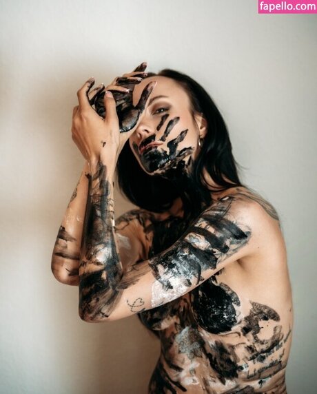 Miri Be leak only fans