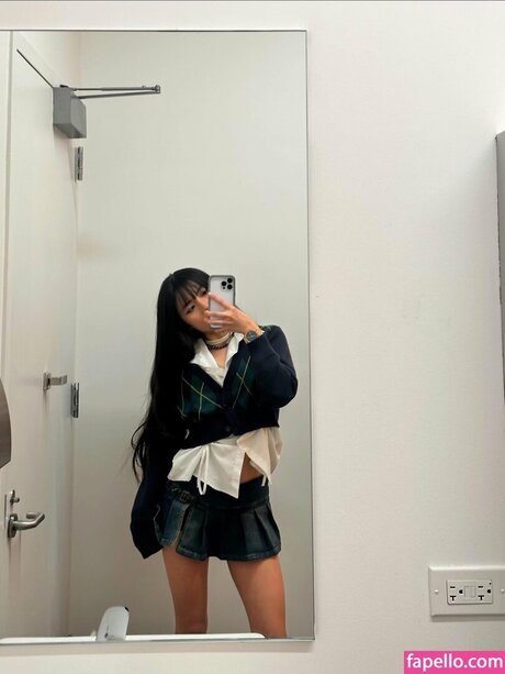 Lisa Tung onlyfans creator