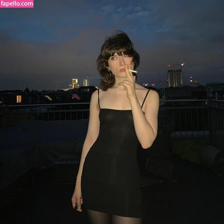 Squirtstain onlyfans striptease