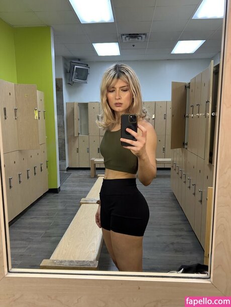 Squirtstain onlyfans striptease