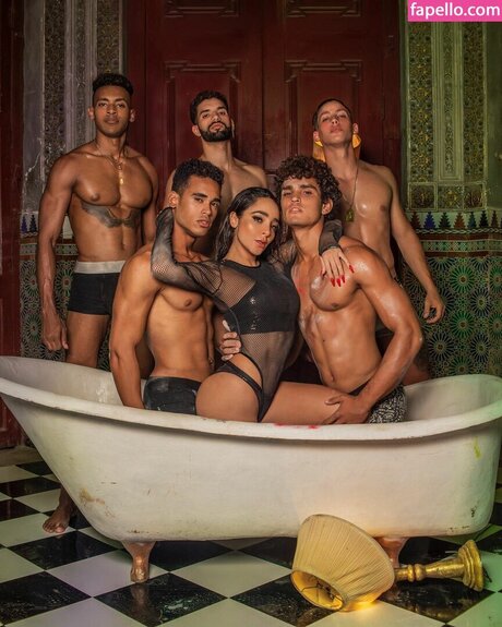 Manelyk Gonz lez sexy onlyfans