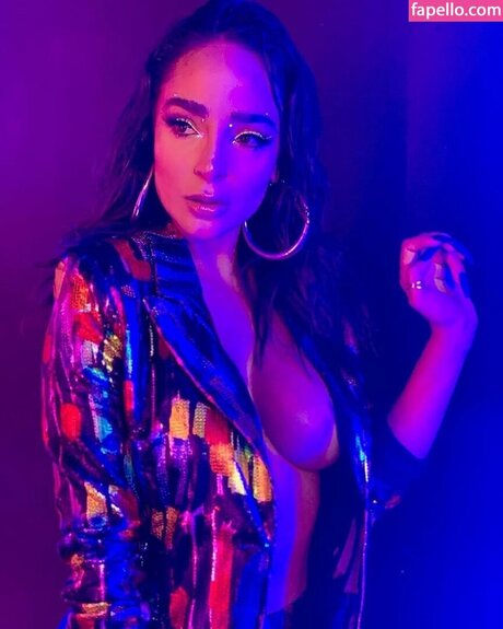 Manelyk Gonz lez onlyfans nude leaks