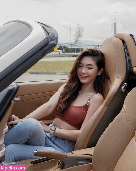 yo nicole onlyfans de