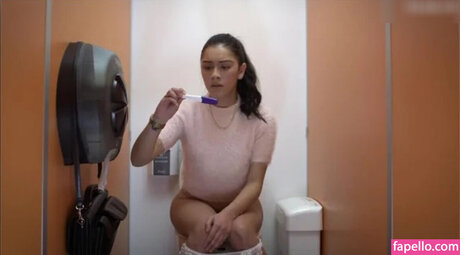 Luciane Buchanan on onlyfans