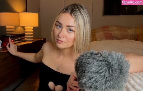 Simply Kel ASMR onlyfans post