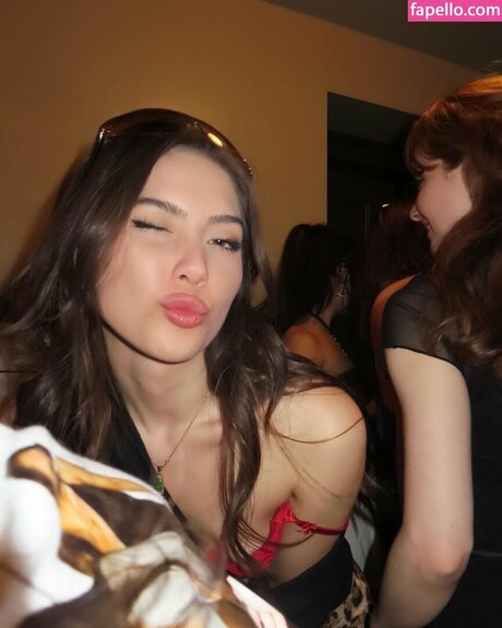 Kathryn Melvin onlyfans model images