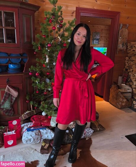 Alexandra Hetland Johnsen onlyfans leakes