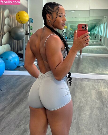 Kali Armstrong WWE en onlyfans