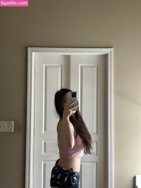 Starriebun feet onlyfans