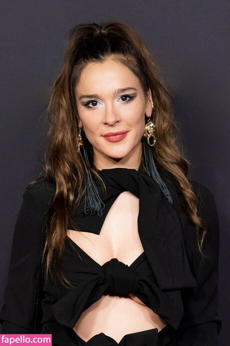 Bella Dayne pics onlyfans