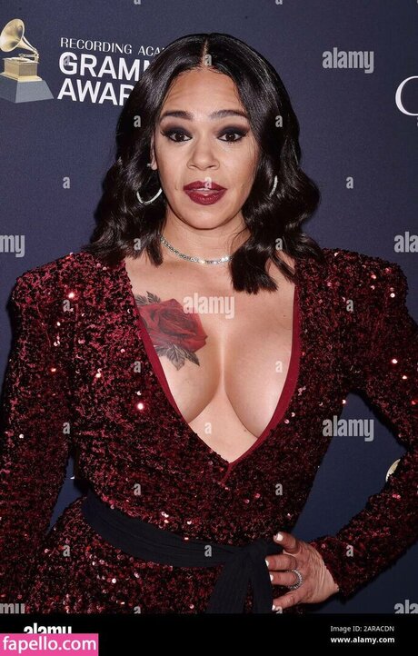 Faith Evans leaked only fans