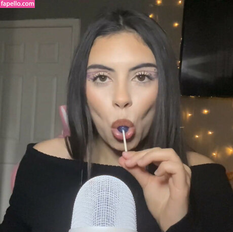 Tingly Asmr_ onlyfans pics