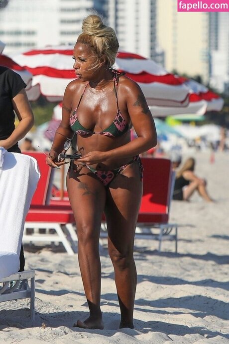 Mary J Blige naked onlyfans leaks