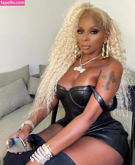 Mary J Blige leaked onlyfans porn