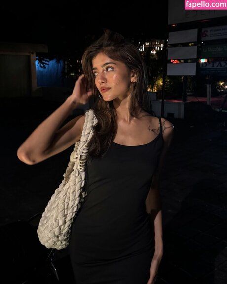 ishitasgj onlyfans porn nude