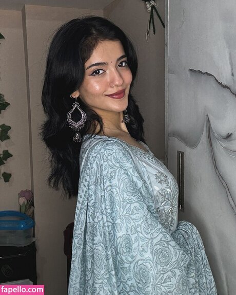 ishitasgj leaked nude onlyfans