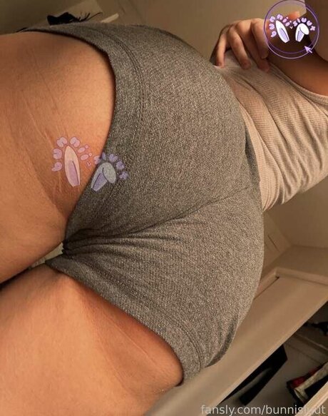 bunnisluut hot onlyfans