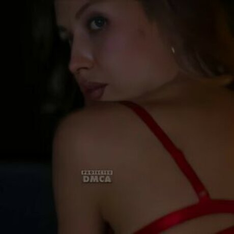 sweetpeach77 nude onlyfans leaked